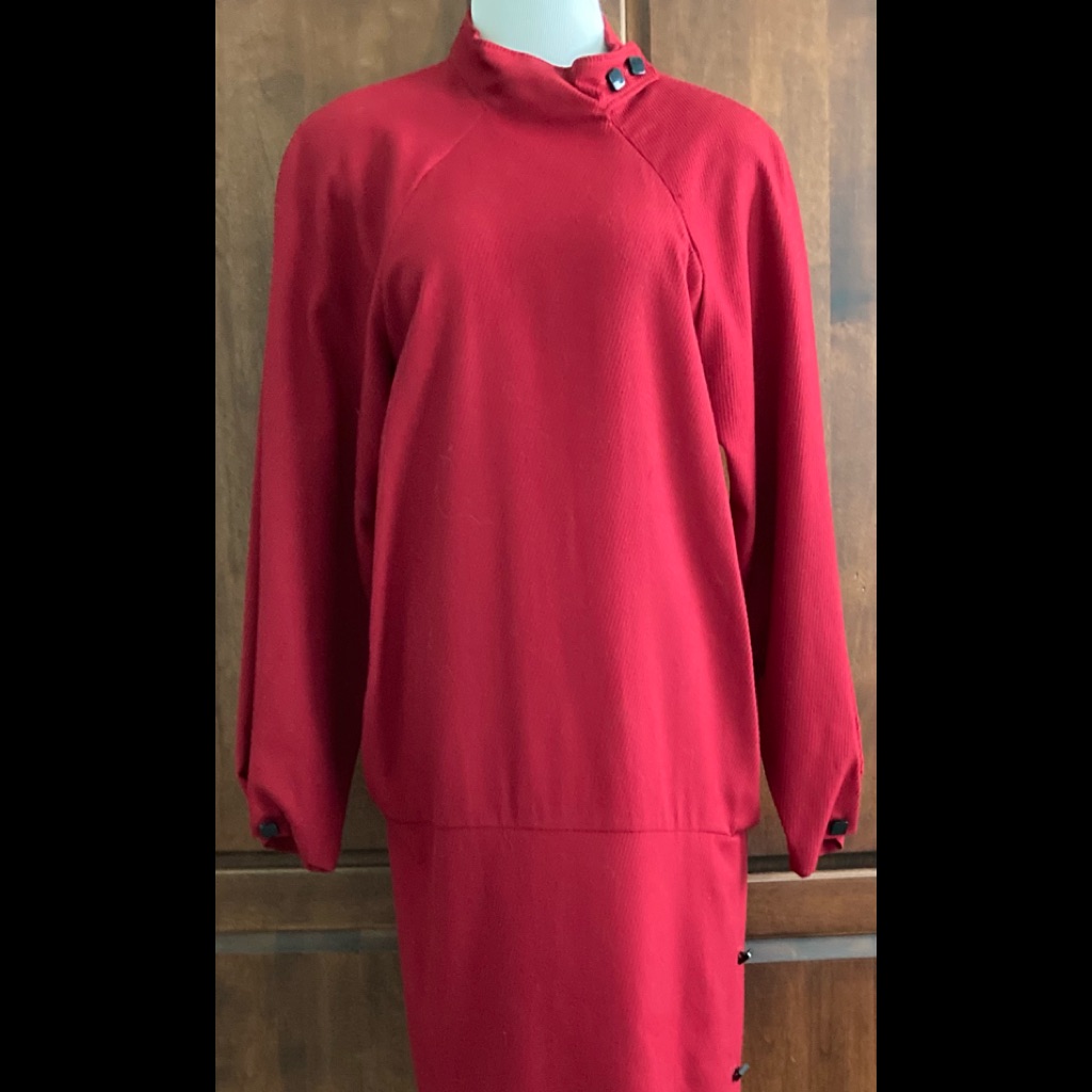 Vintage Elizabeth Arden Sheath